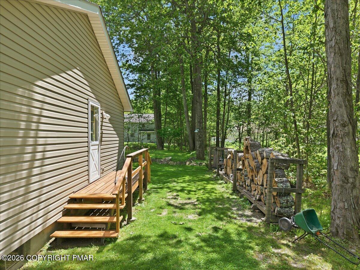 4142 Romeo Road Tobyhanna, PA 18466 - Photo 61 of 80 Side of House