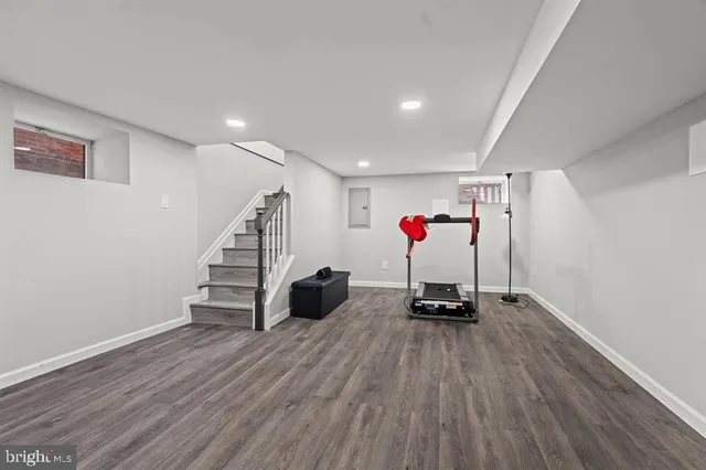 $2,899 | 4928 Florence Avenue, Philadelphia, PA 19143