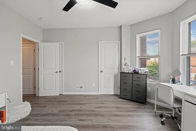 $2,899 | 4928 Florence Avenue, Philadelphia, PA 19143