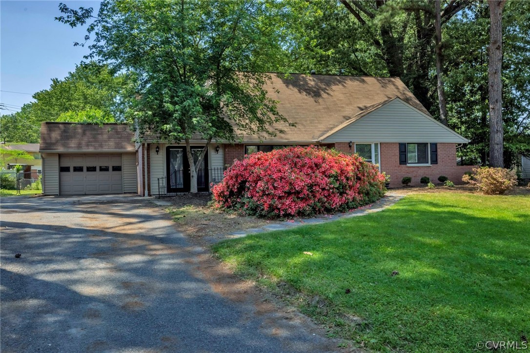 1320 Elon Road Henrico, VA 23229 - Photo 3 of 30 Off-street parking and beautiful plantings.
