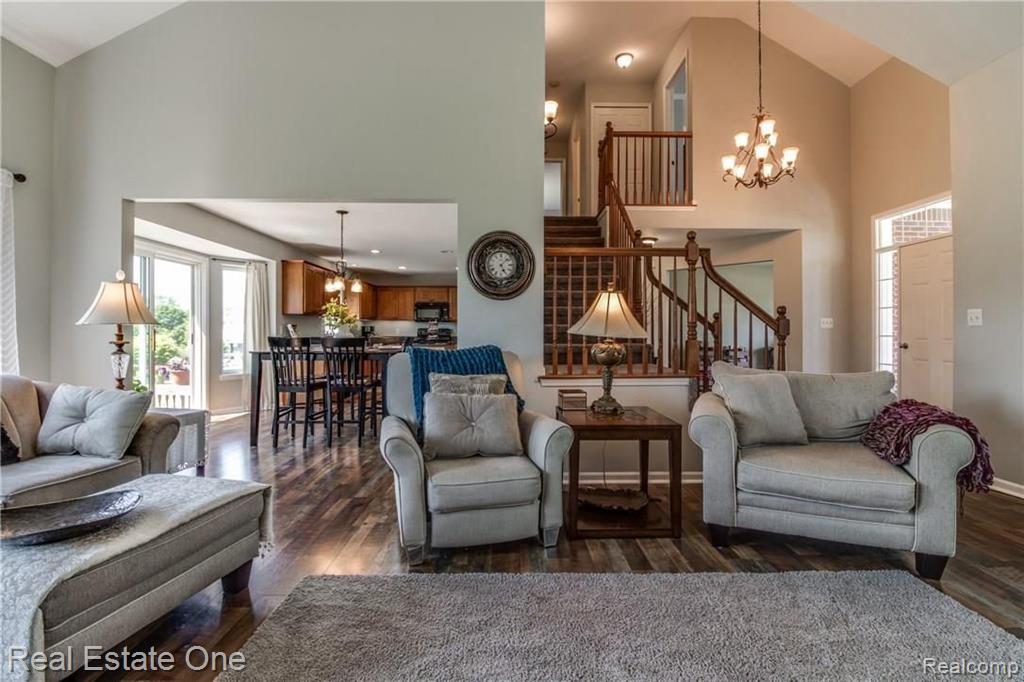 1330 Park Ridge Pointe Grand Blanc, MI 48439 - Photo 7 of 24