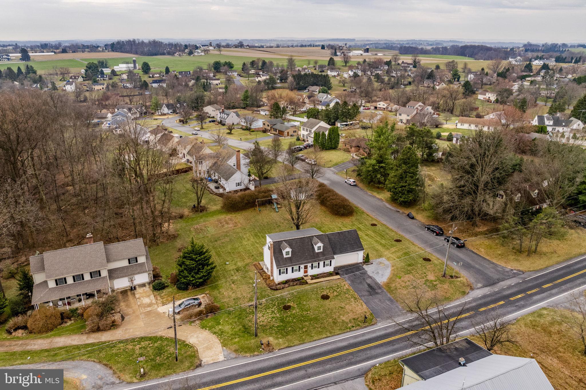 646 West Brubaker Valley Road Lititz, PA 17543 - Photo 4 of 56