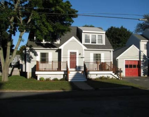 17 Windsor Road Beverly, MA 01915 - Photo 1 of 12 Gallery Image 1