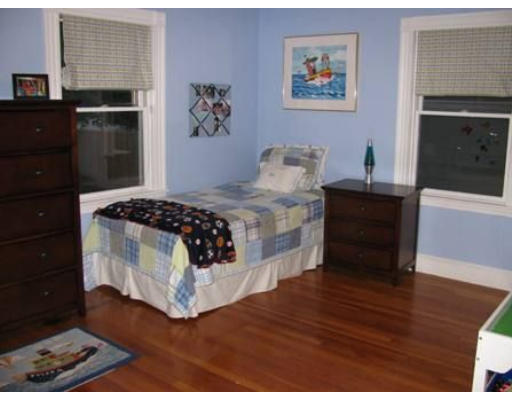 17 Windsor Road Beverly, MA 01915 - Photo 9 of 12 Gallery Image 9