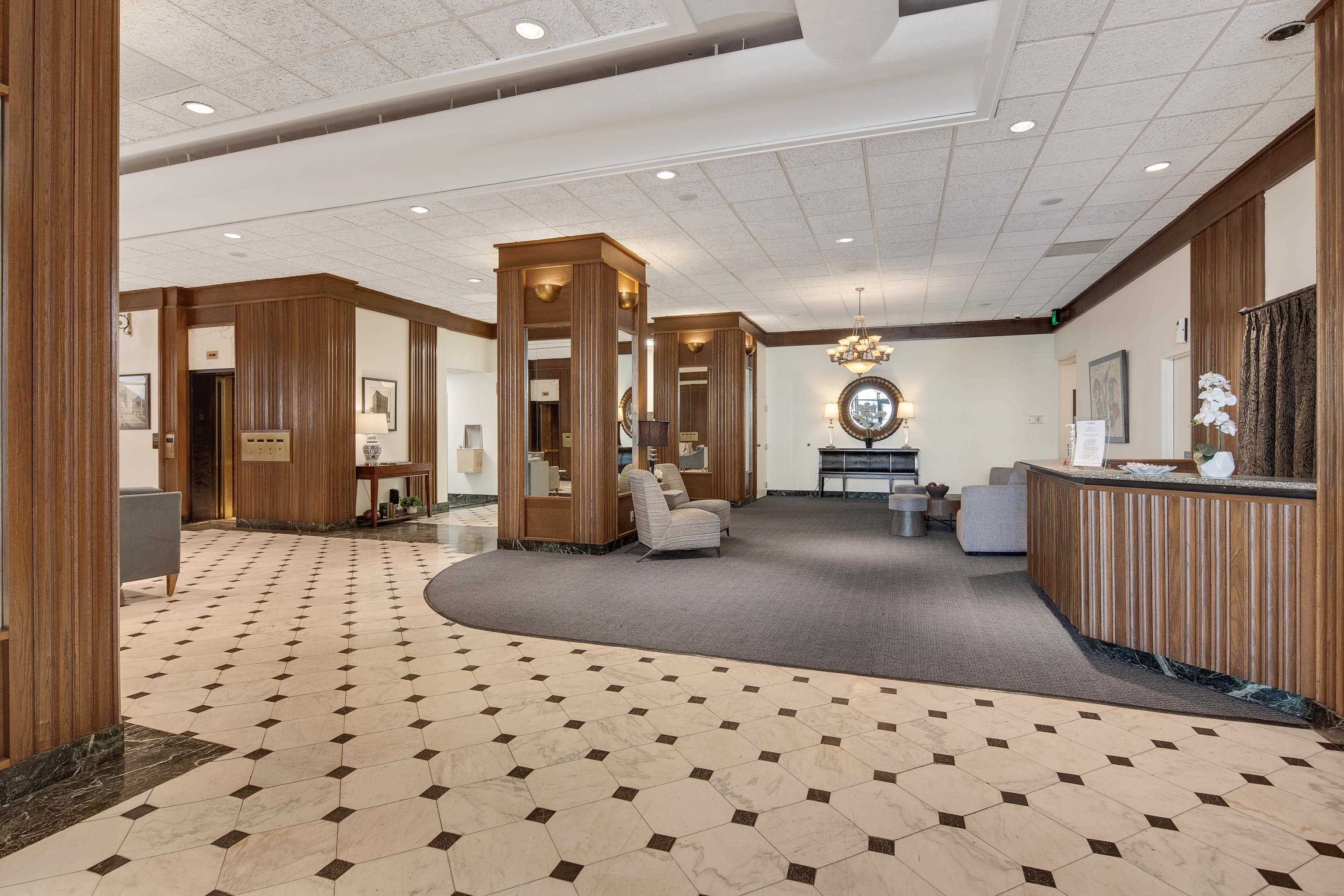 109 North Main Street, Unit 1610 Memphis, TN 38103 - Photo 19 of 35