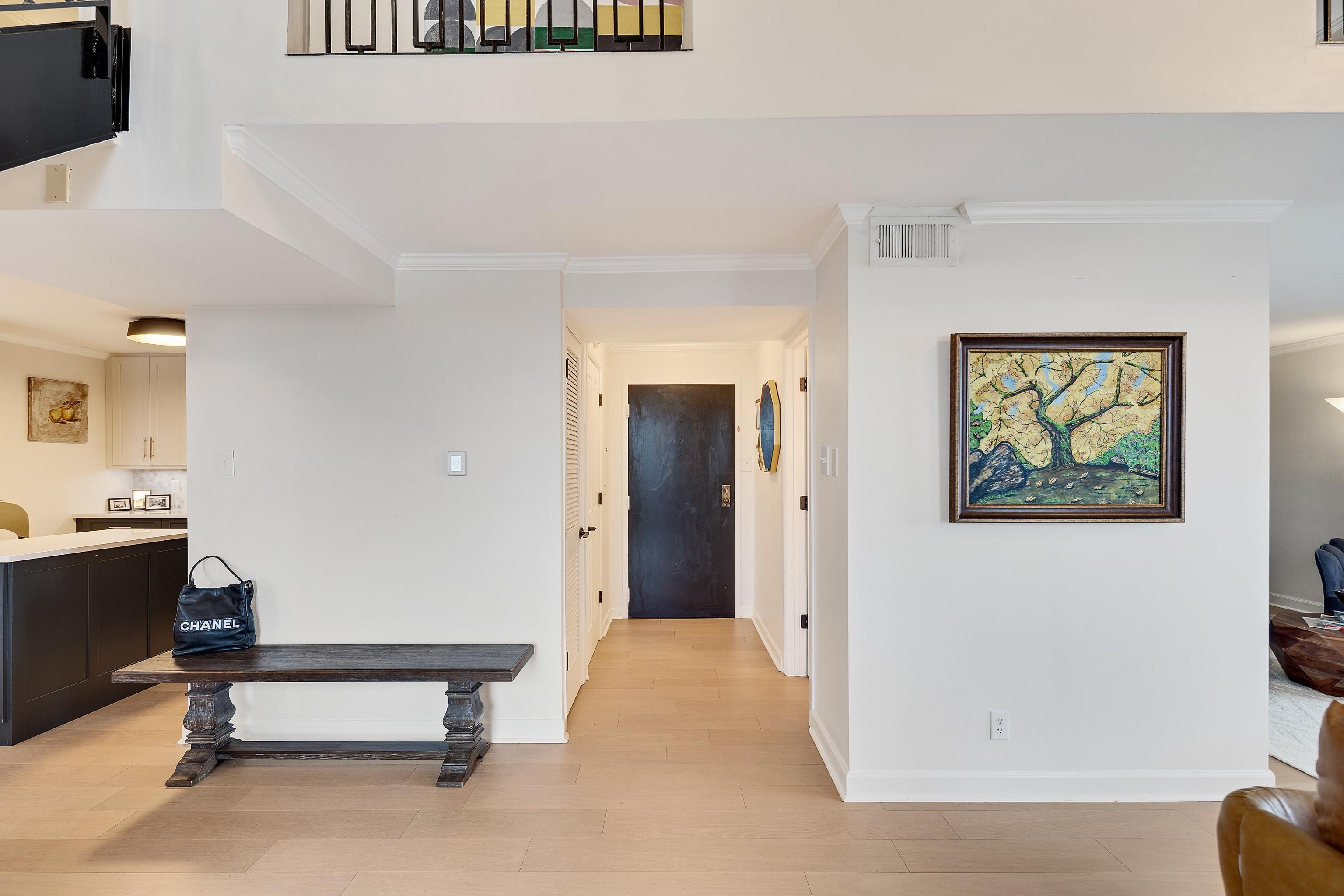 109 North Main Street, Unit 1610 Memphis, TN 38103 - Photo 31 of 35