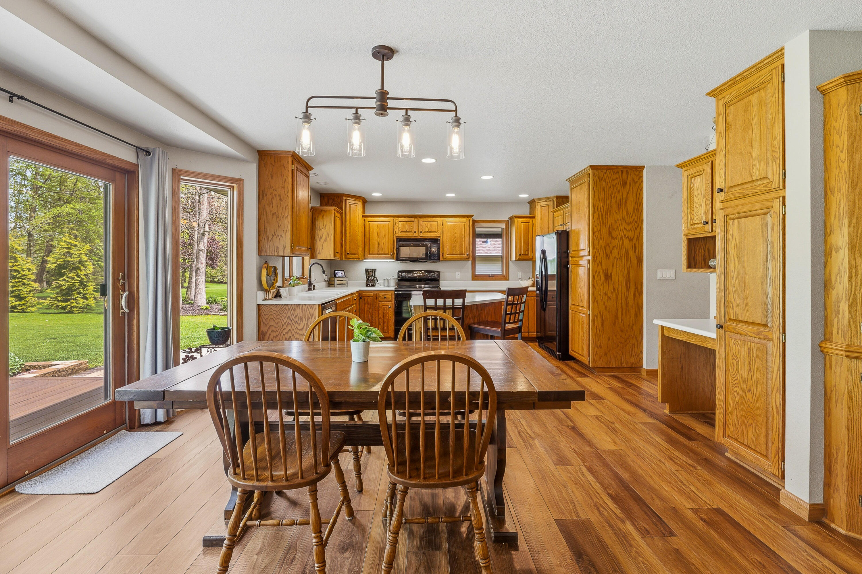 1616 Sandstone Lane Howards Grove, WI 53083 - Photo 6 of 47 Formal Dining Room