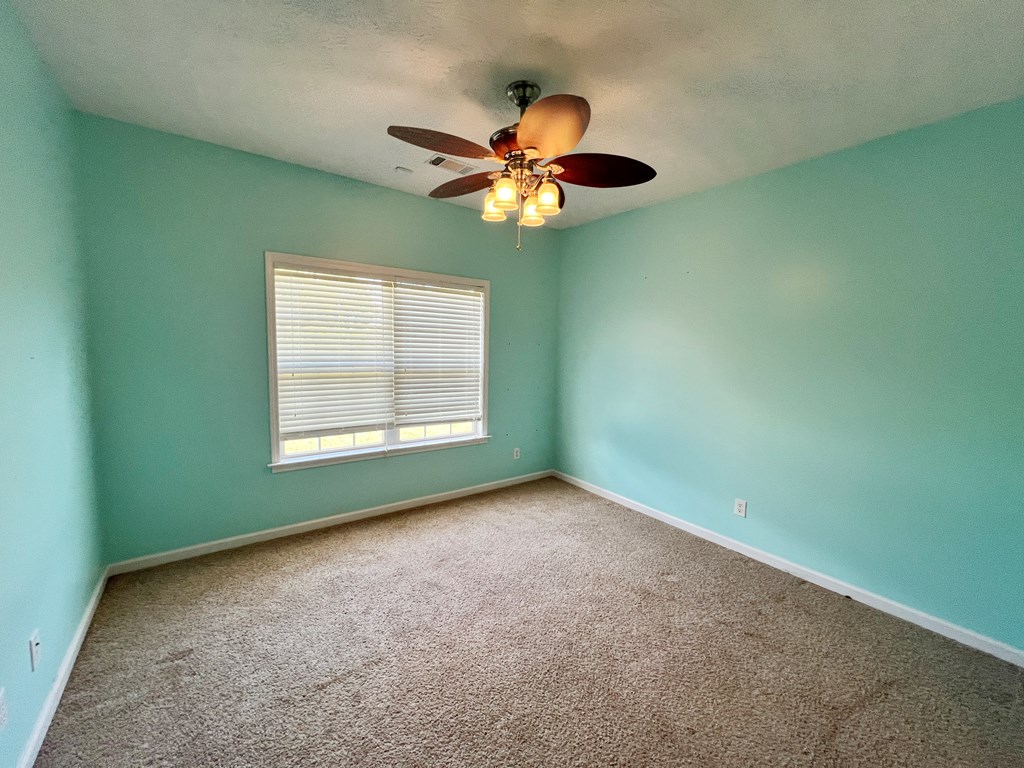 622 Buyck Road Titus, AL 36080 - Photo 11 of 16