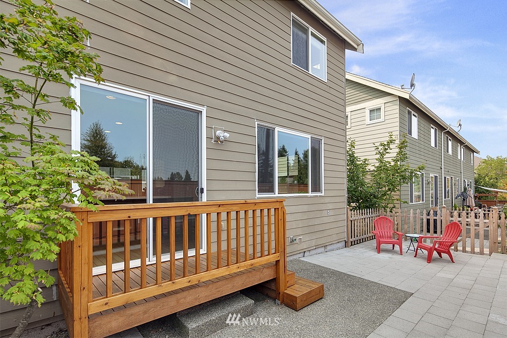4016 Northeast 4th Place Renton, WA 98056 - Photo 15 of 15 Gallery Image 15