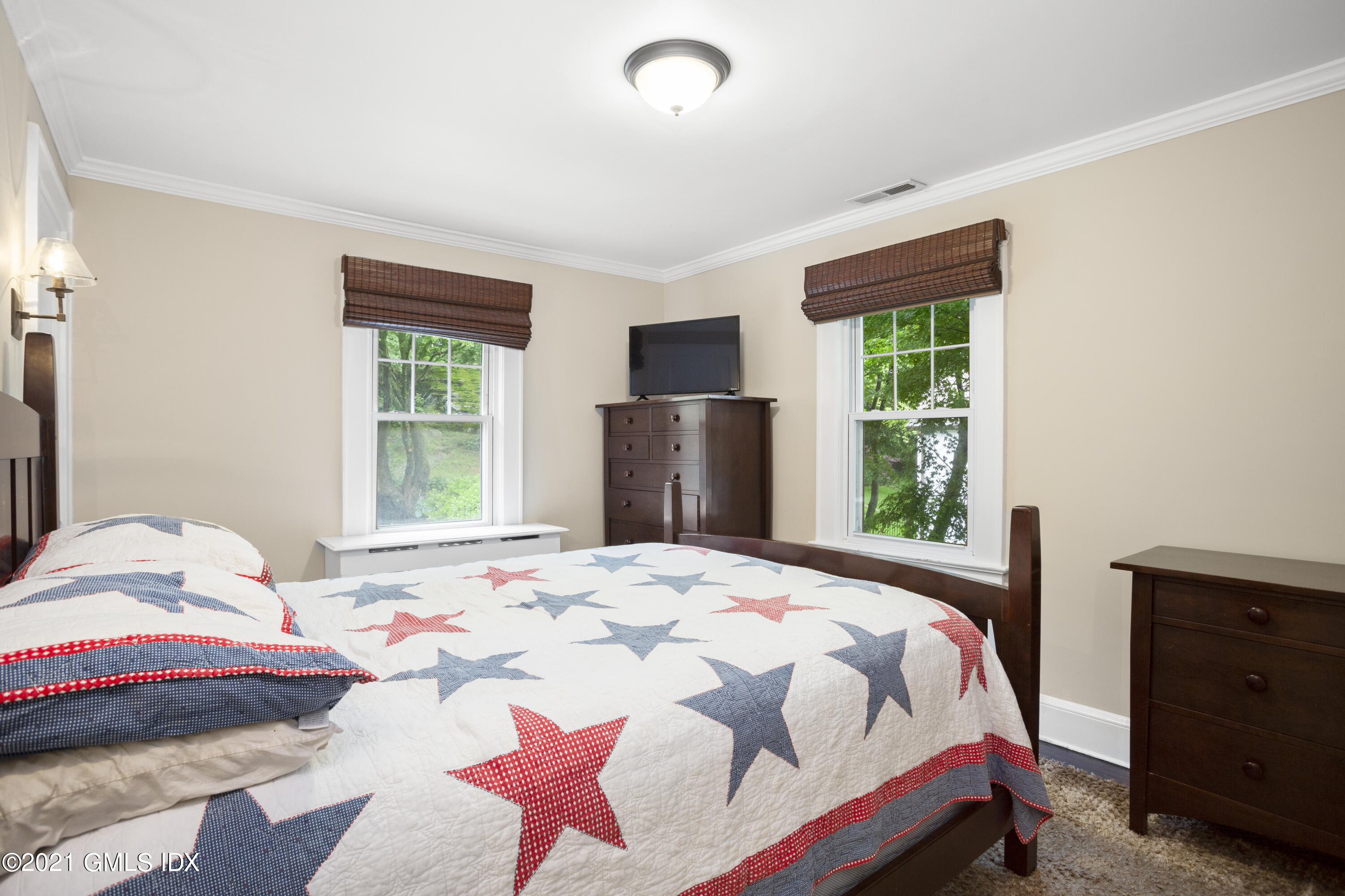 62 Valleywood Road Cos Cob, CT 06830 - Photo 17 of 21 62 Valleywood Rd Cos Cob CT-print-021-02