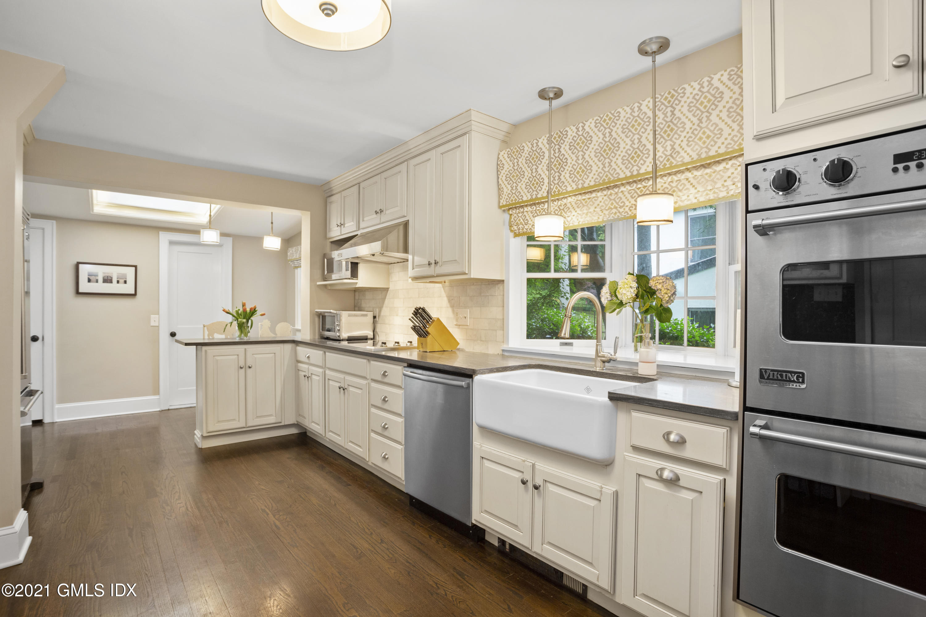 62 Valleywood Road Cos Cob, CT 06830 - Photo 8 of 21 62 Valleywood Rd Cos Cob CT-print-008-00