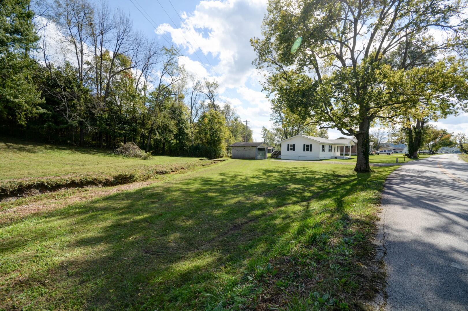 915 Kiddville Road Winchester, KY 40391 - Photo 24 of 24 DSC_7187_8_9 (Large)