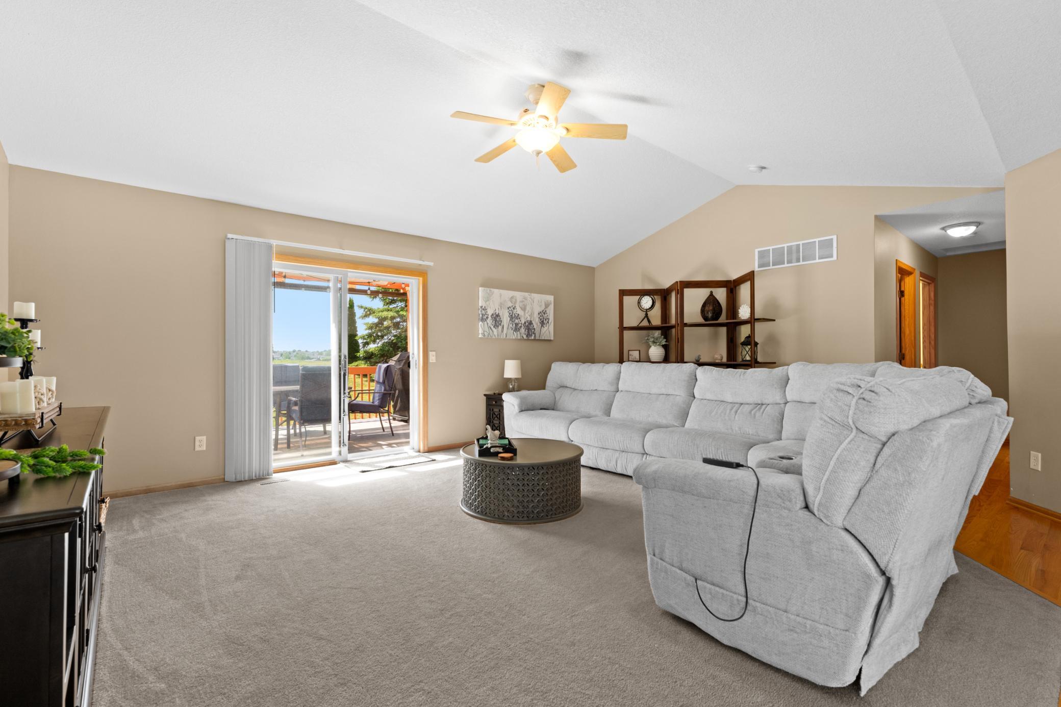 2570 Boulder Ridge Lane Northwest Rochester, MN 55901 - Photo 11 of 35