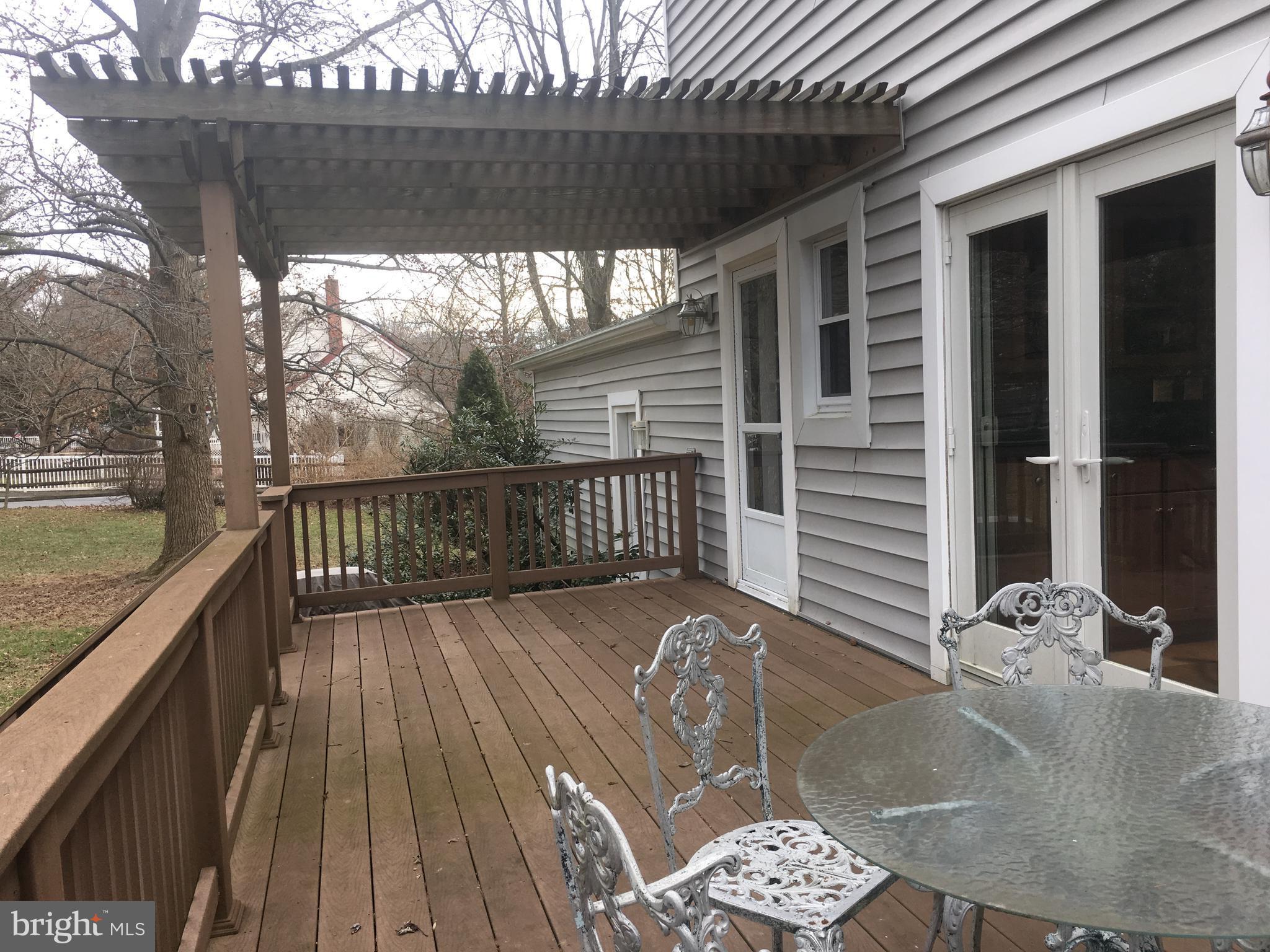 5201 Lynngate Road Columbia, MD 21044 - Photo 25 of 29 Great for Outdoor Entertaining