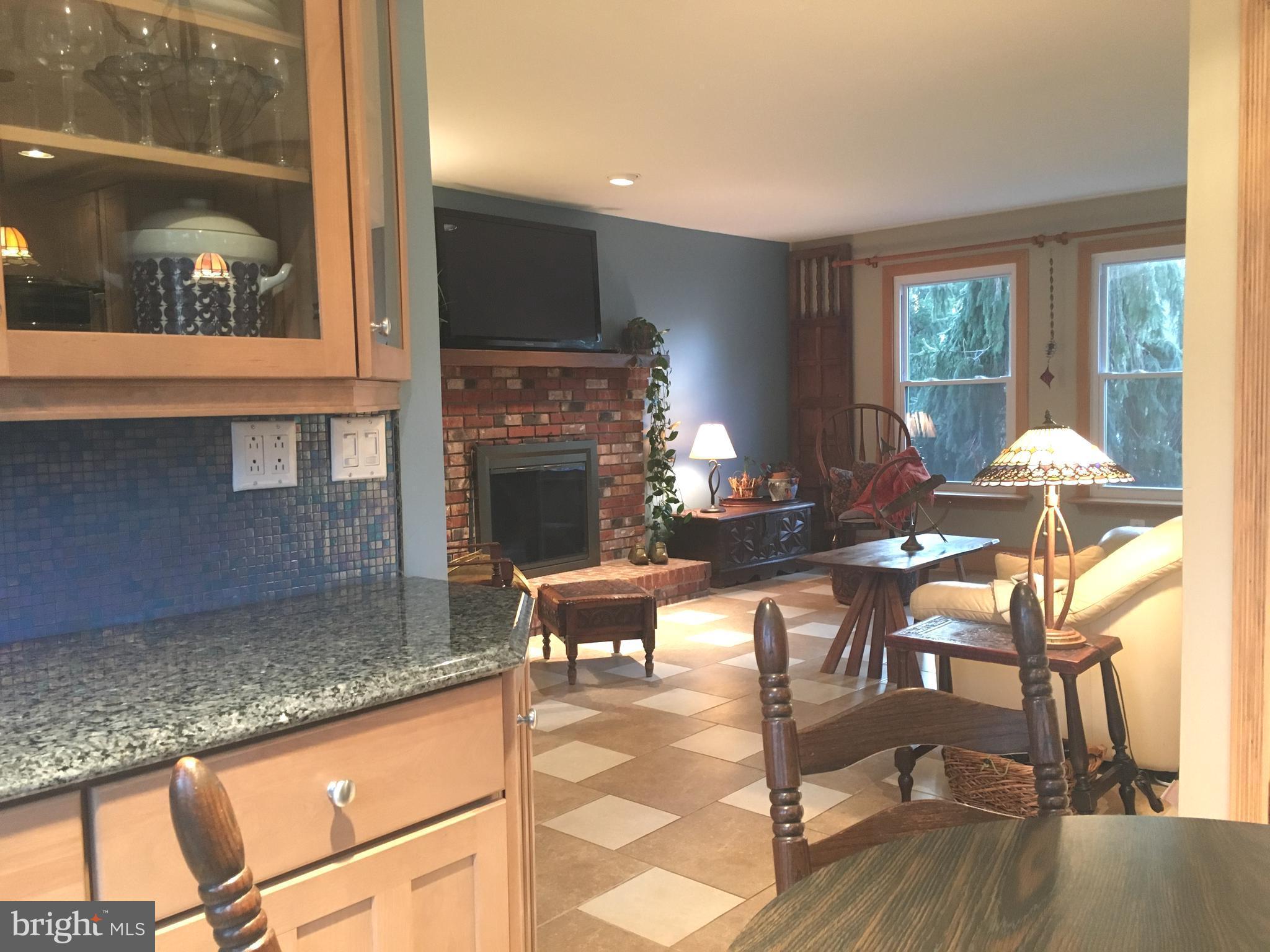 5201 Lynngate Road Columbia, MD 21044 - Photo 29 of 29 Nice Flowing Floor Plan