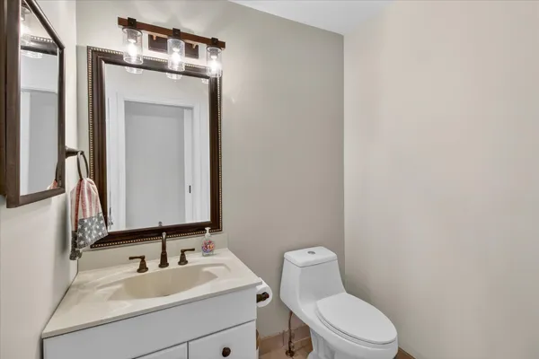 $460,000 | 38609 Jahn Street, Livonia, MI 48152