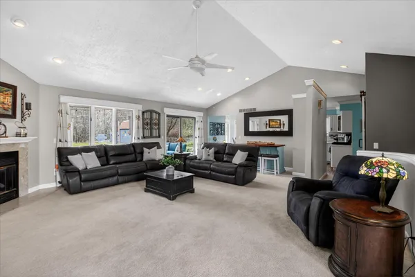$460,000 | 38609 Jahn Street, Livonia, MI 48152