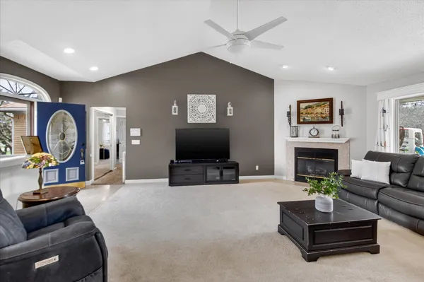 $460,000 | 38609 Jahn Street, Livonia, MI 48152