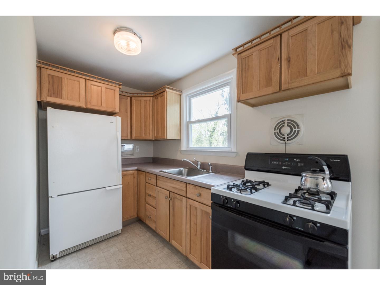 63 Northwood Road Newtown Square, PA 19073 - Photo 4 of 16 Gallery Image 4