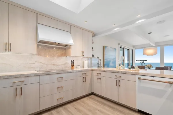 $4,300,000 | 95 Cormorant Way, Watsonville, CA 95076