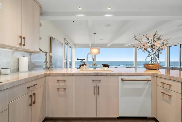 $4,300,000 | 95 Cormorant Way, Watsonville, CA 95076