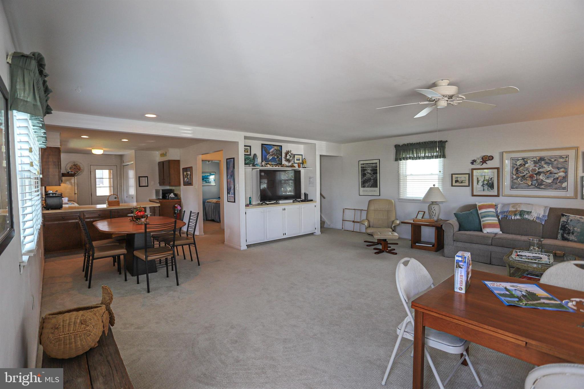 215 89th Street Stone Harbor, NJ 08247 - Photo 4 of 30