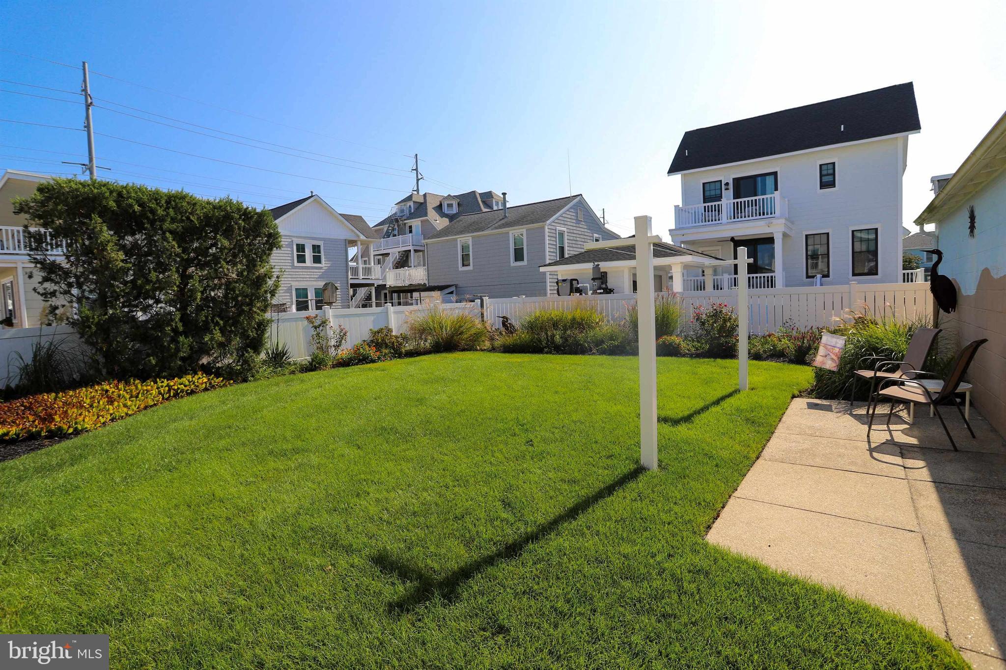 215 89th Street Stone Harbor, NJ 08247 - Photo 9 of 30