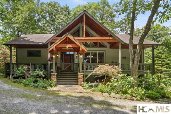 $1,100,000 | 378 Hurrah Ridge, Scaly Mountain, NC 28775