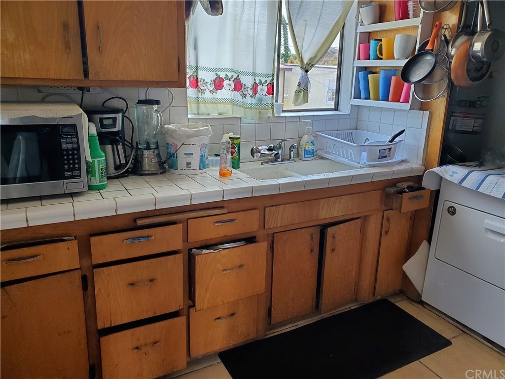 830 Palms Boulevard Venice, CA 90291 - Photo 20 of 26