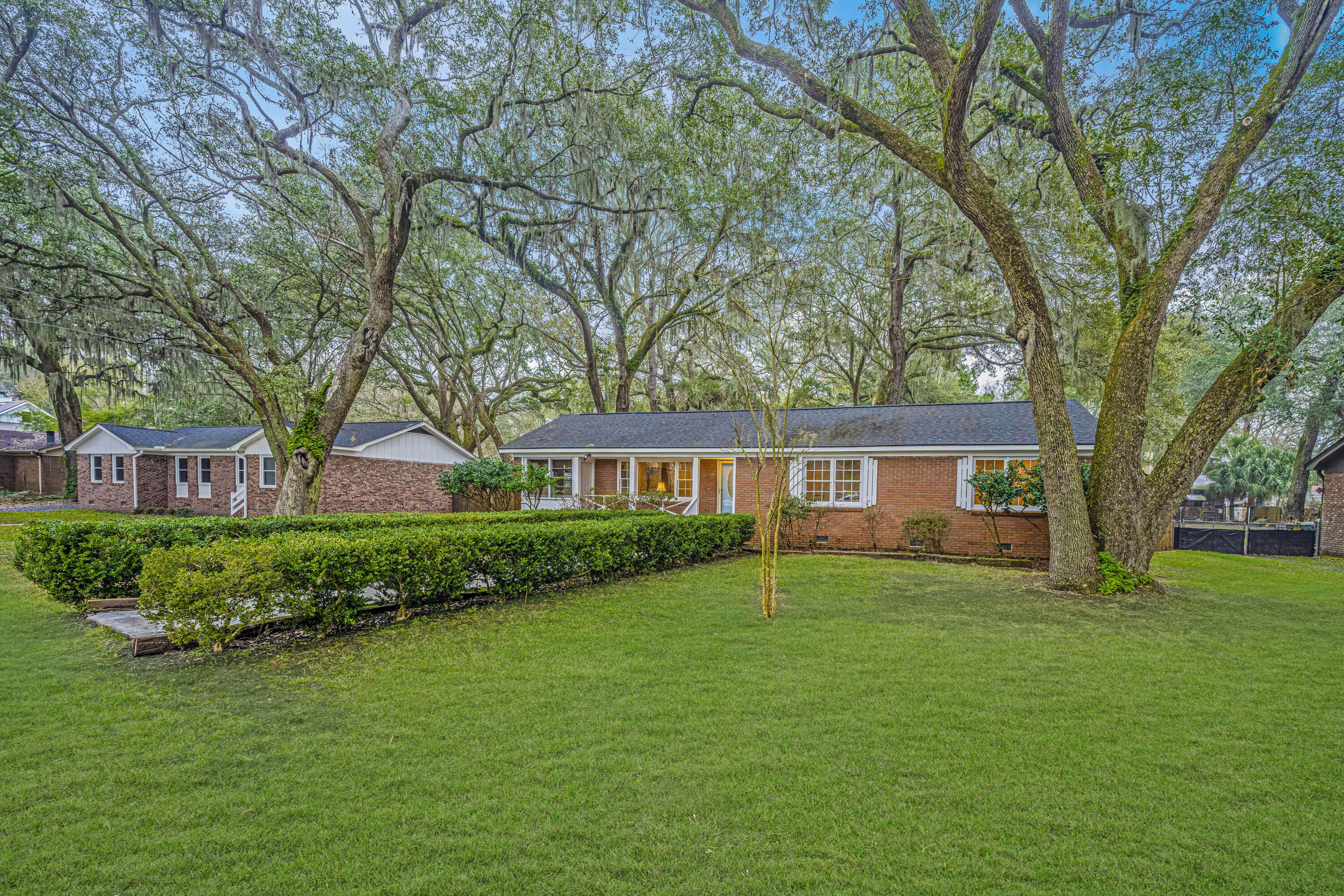 1316 Venning Road Mount Pleasant, SC 29464 - Photo 8 of 53 1316Venning07