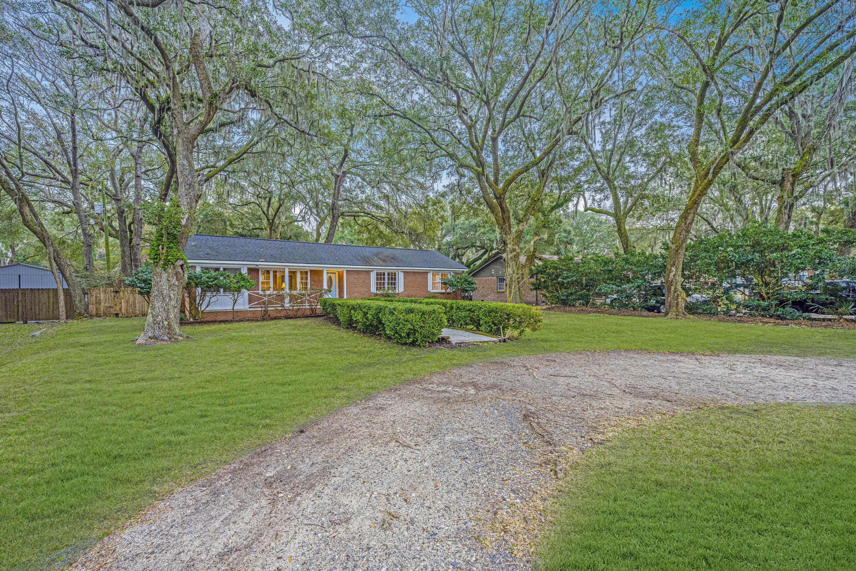 1316 Venning Road Mount Pleasant, SC 29464 - Photo 9 of 53 1316Venning02
