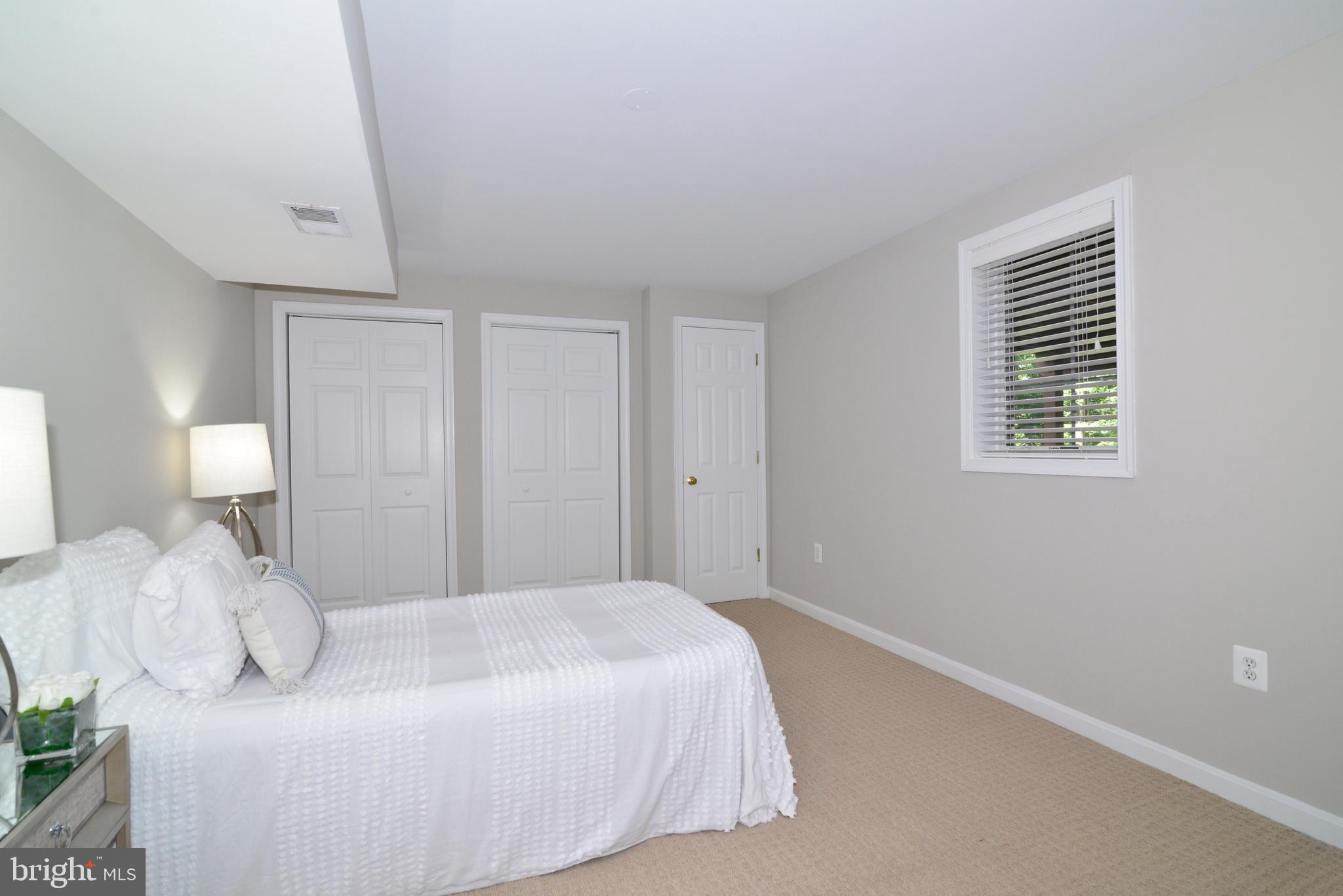 11617 Quail Ridge Court Reston, VA 20194 - Photo 27 of 36 LL Bedroom #5: Great In-Law or Au Pair Suite.