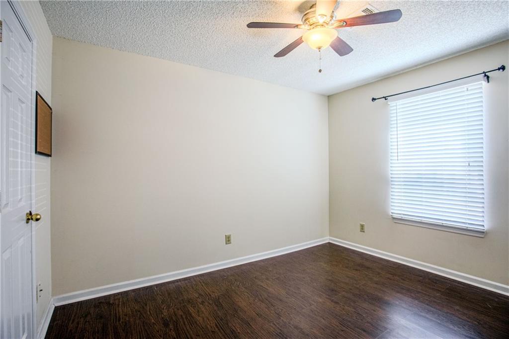 7216 New Dale Road Rex, GA 30273 - Photo 11 of 19