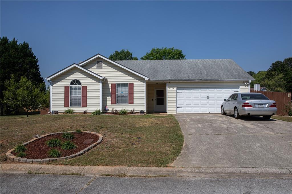 7216 New Dale Road Rex, GA 30273 - Photo 2 of 19