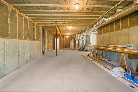 $2,195,000 | 34 Davis Street, Vineyard Haven, MA 02568