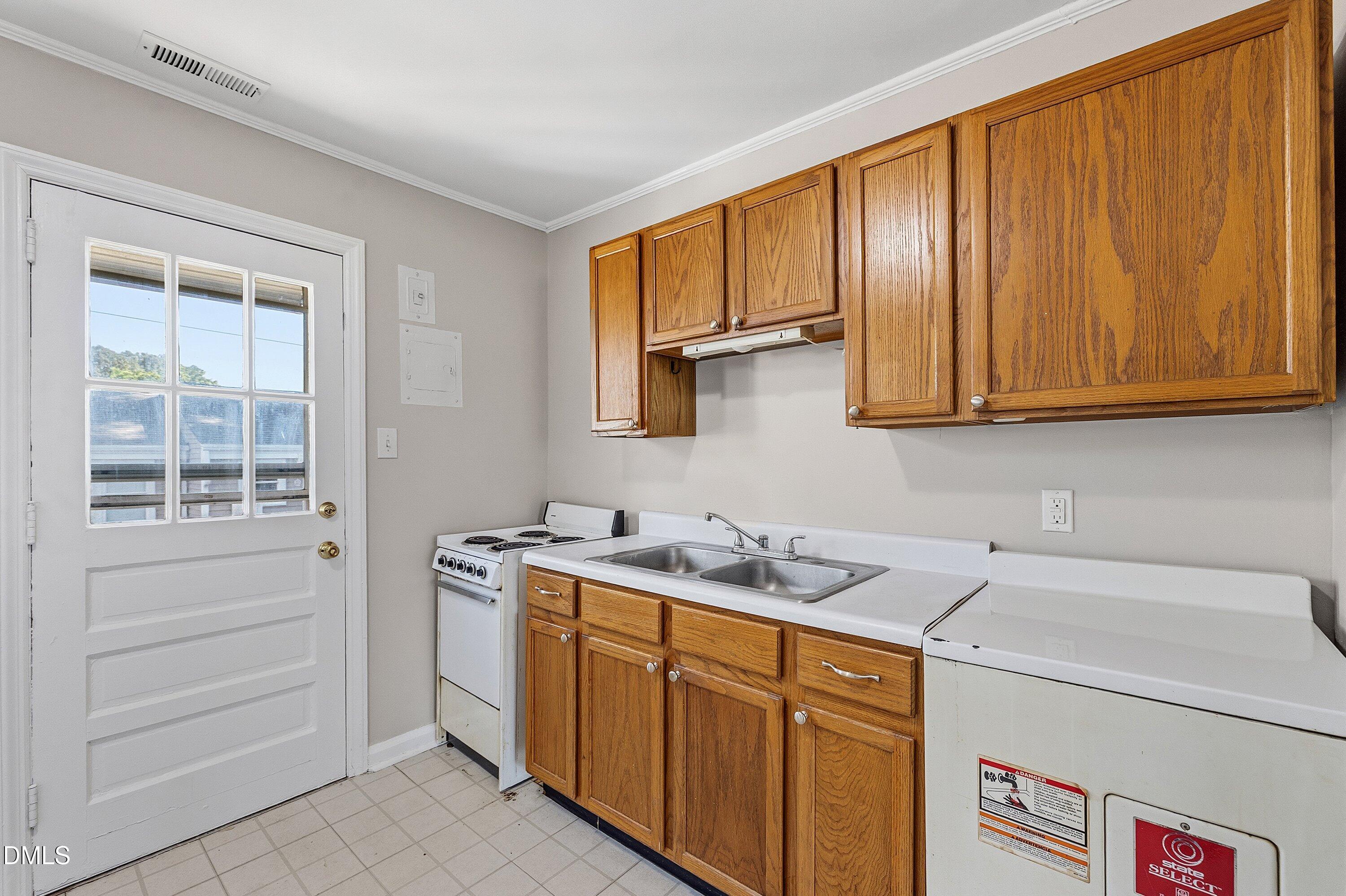 2324 Bernard Street Raleigh, NC 27608 - Photo 18 of 32