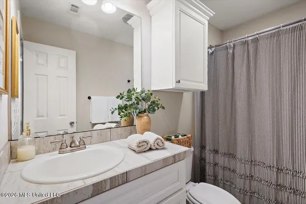 $296,500 | 736 Sawgrass Lakes Drive, Brandon, MS 39042