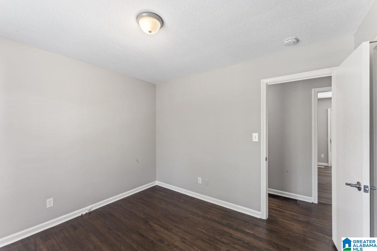 1017 Springview Street Birmingham, AL 35215 - Photo 10 of 35