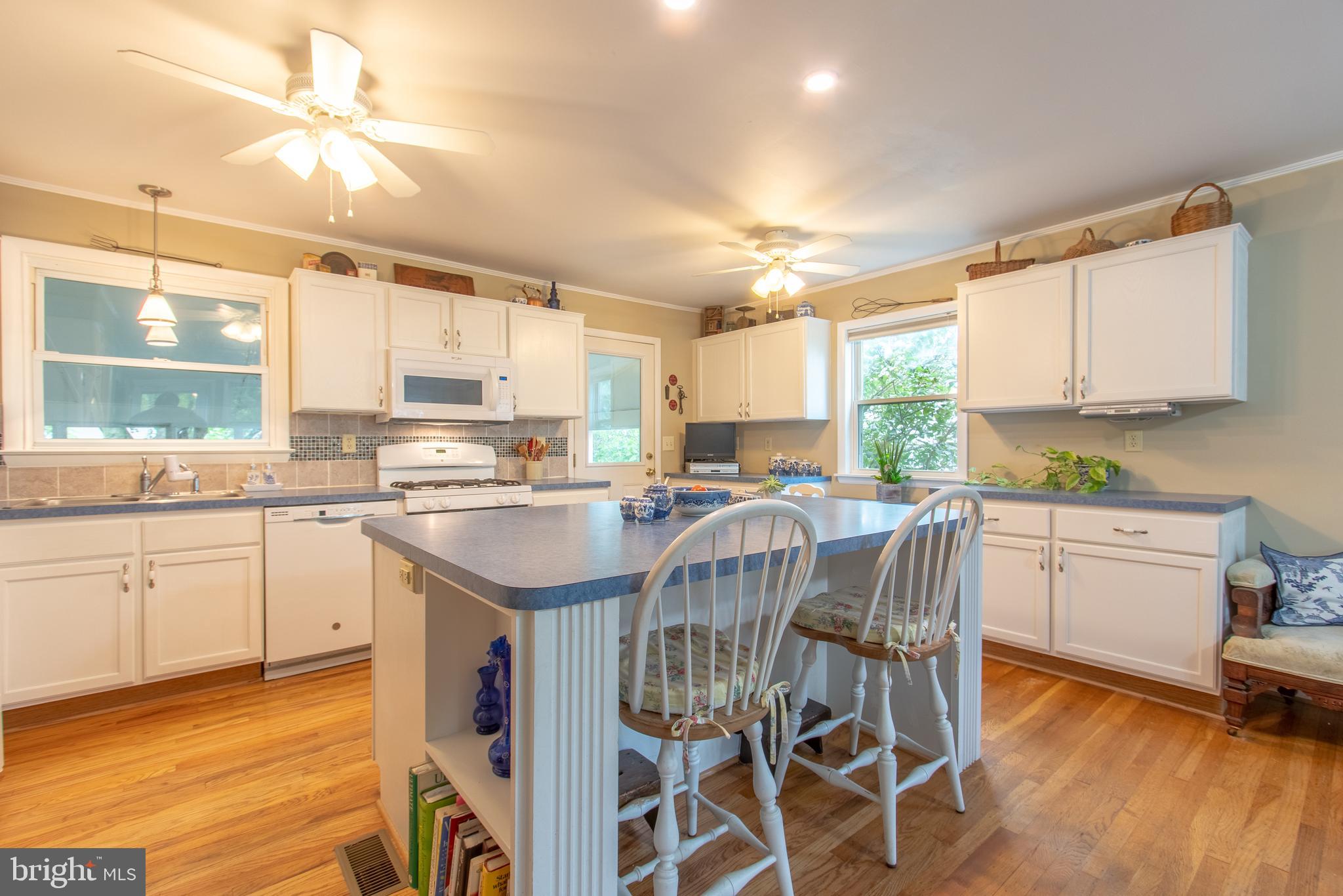 4210 Orangemans Road Hatboro, PA 19040 - Photo 8 of 23 Large Island and counters