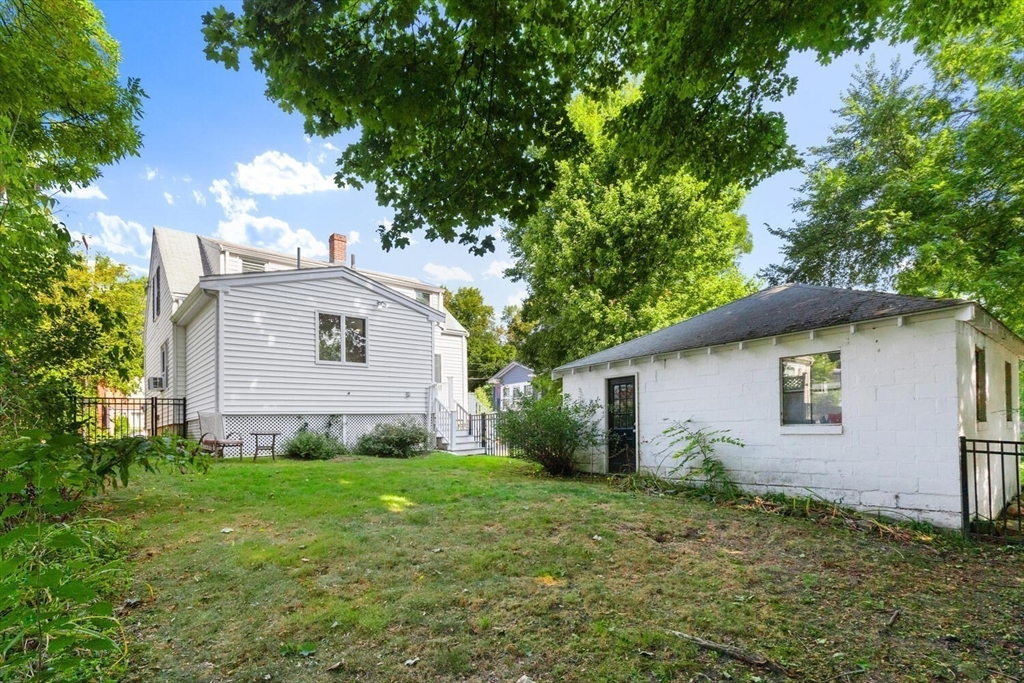 110 Roberts Road Medford, MA 02155 - Photo 33 of 38 Gallery Image 33
