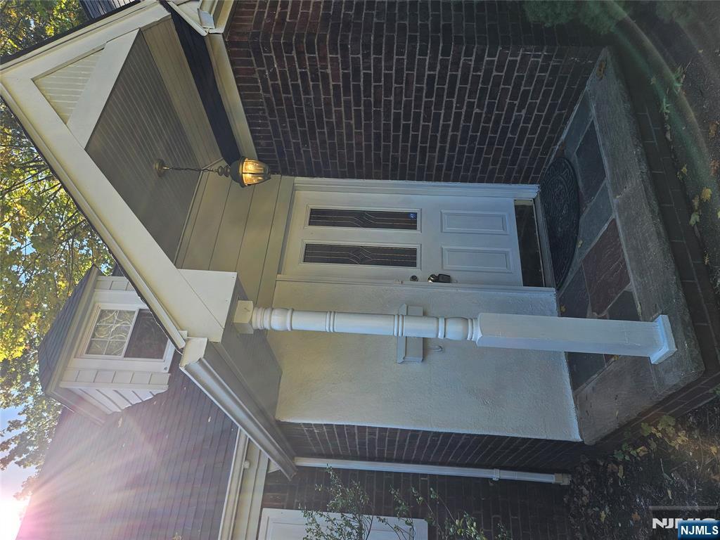 55 Rutgers Place River Edge, NJ 07661 - Photo 2 of 23