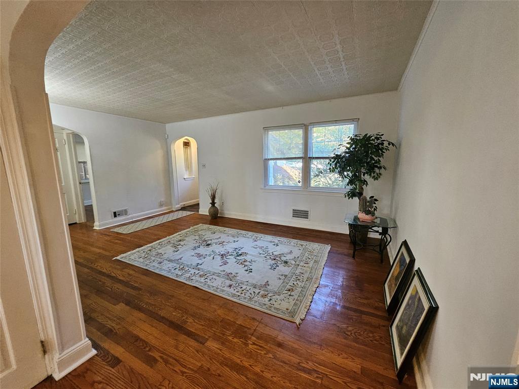 55 Rutgers Place River Edge, NJ 07661 - Photo 4 of 23 a view of living room
