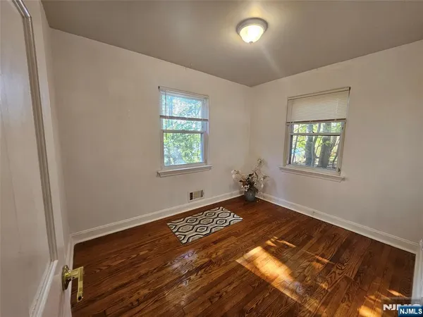$687,000 | 55 Rutgers Place, River Edge, NJ 07661