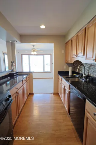 $2,500 | 200 Portland Road, Unit 5, Highlands, NJ 07732