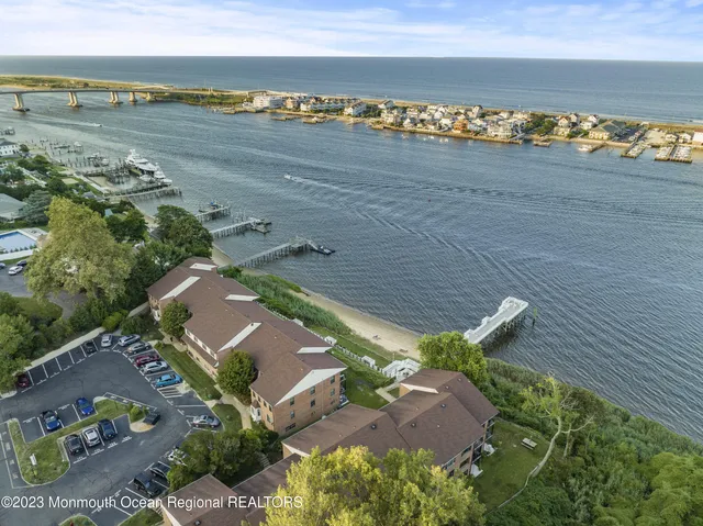 $2,500 | 200 Portland Road, Unit 5, Highlands, NJ 07732