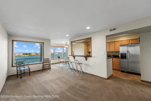 $2,500 | 200 Portland Road, Unit 5, Highlands, NJ 07732