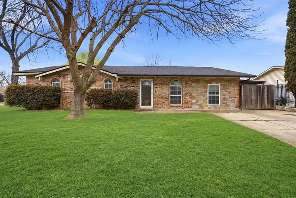 $310,000 | 2401 Richmond Drive, Plano, TX 75074
