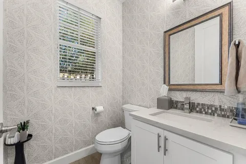 $925,000 | 612 Southwest 15th Street, Fort Lauderdale, FL 33315