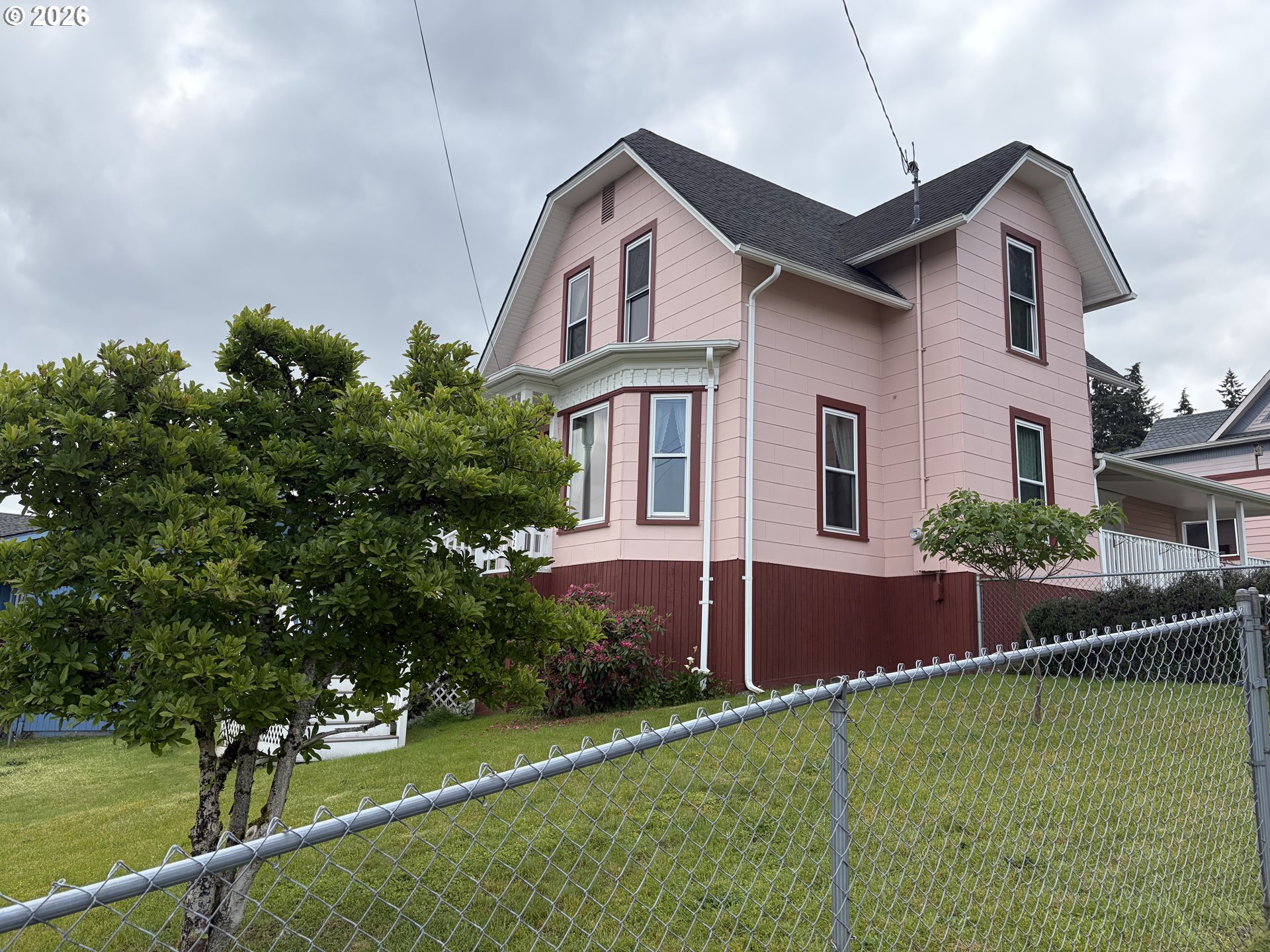 322 West D Street Rainier, OR 97048 - Photo 5 of 45
