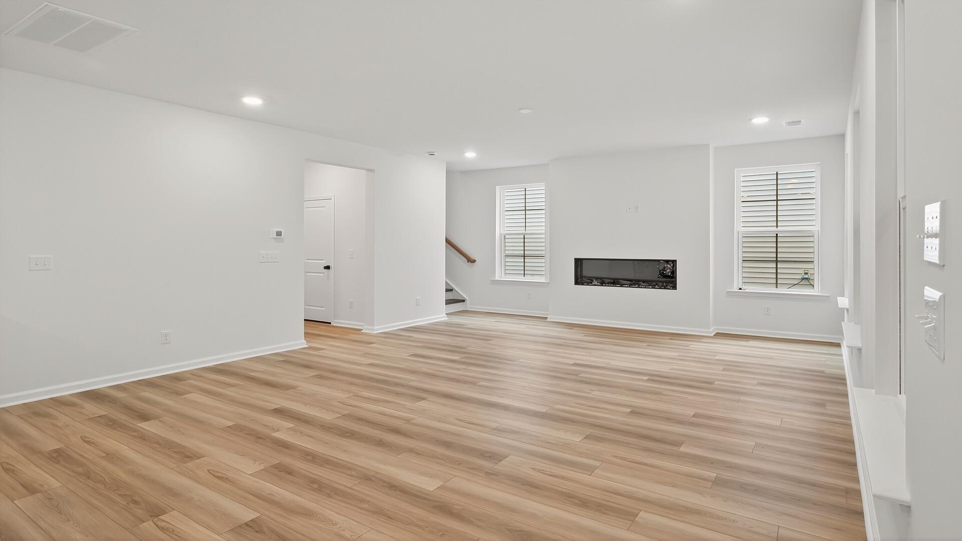 404 Cadbury Loop Summerville, SC 29486 - Photo 15 of 33 Living Room